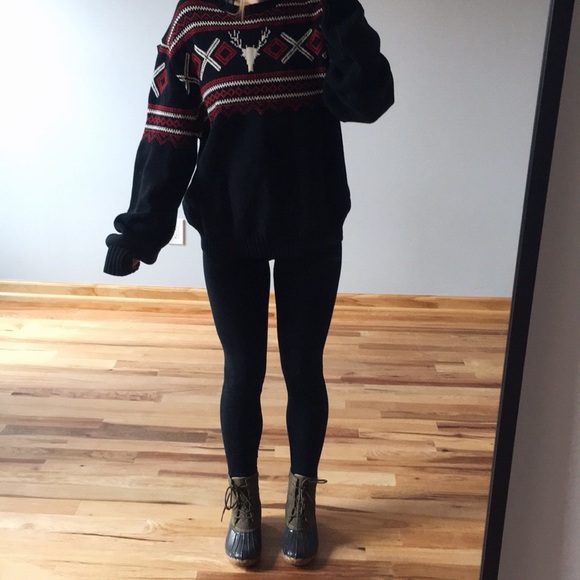American Living Sweaters - vtg winter knit